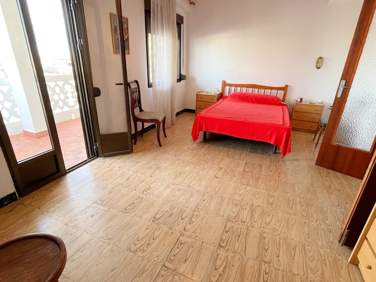 Chalet de 4 dormitorios a 120 metros del mar