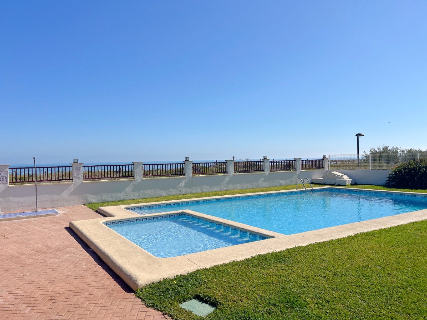 Wohnung in erster Strandlinie in Dénia – Les Deveses