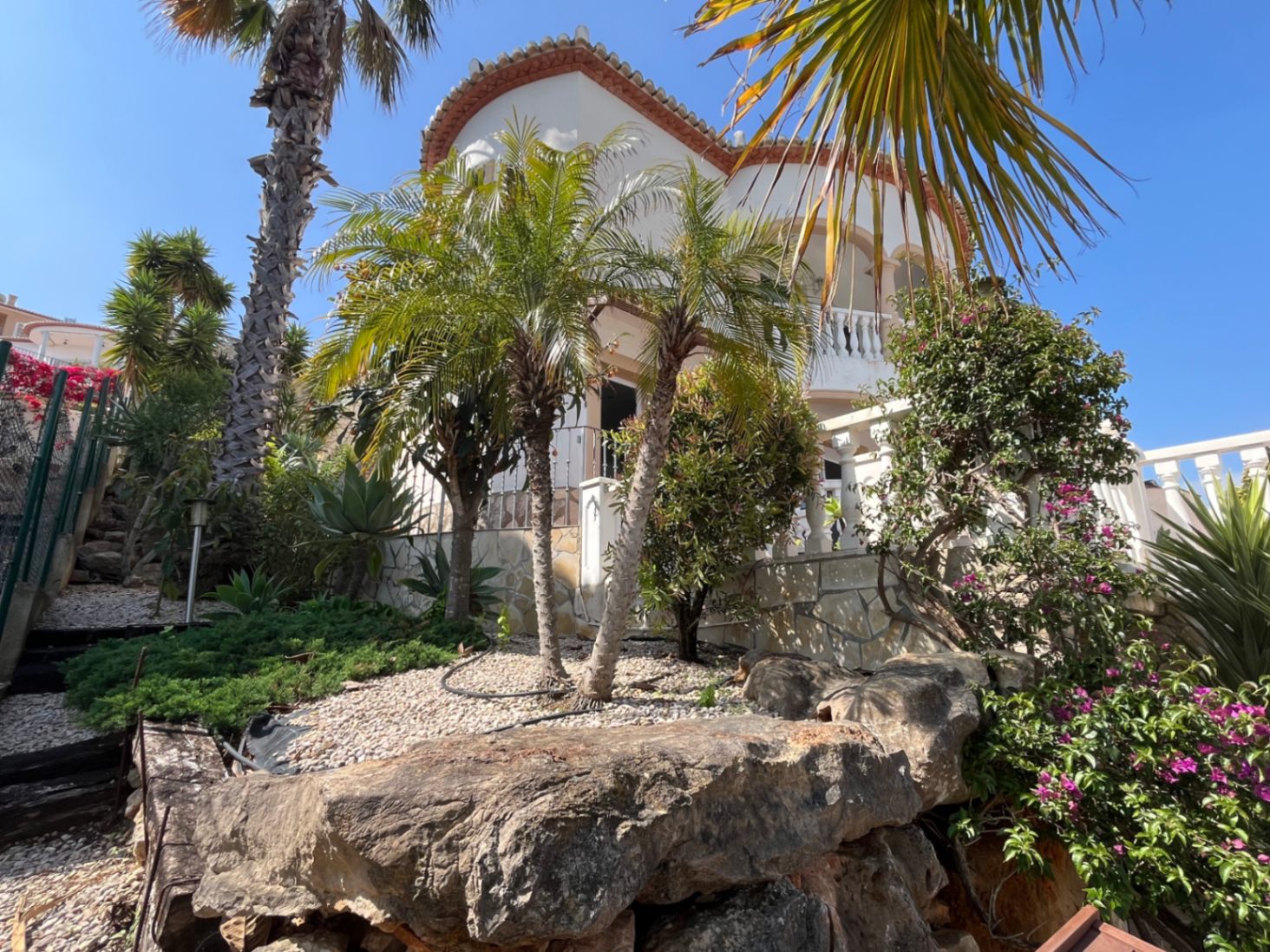 Chalet independiente con apartamento separado en Orba