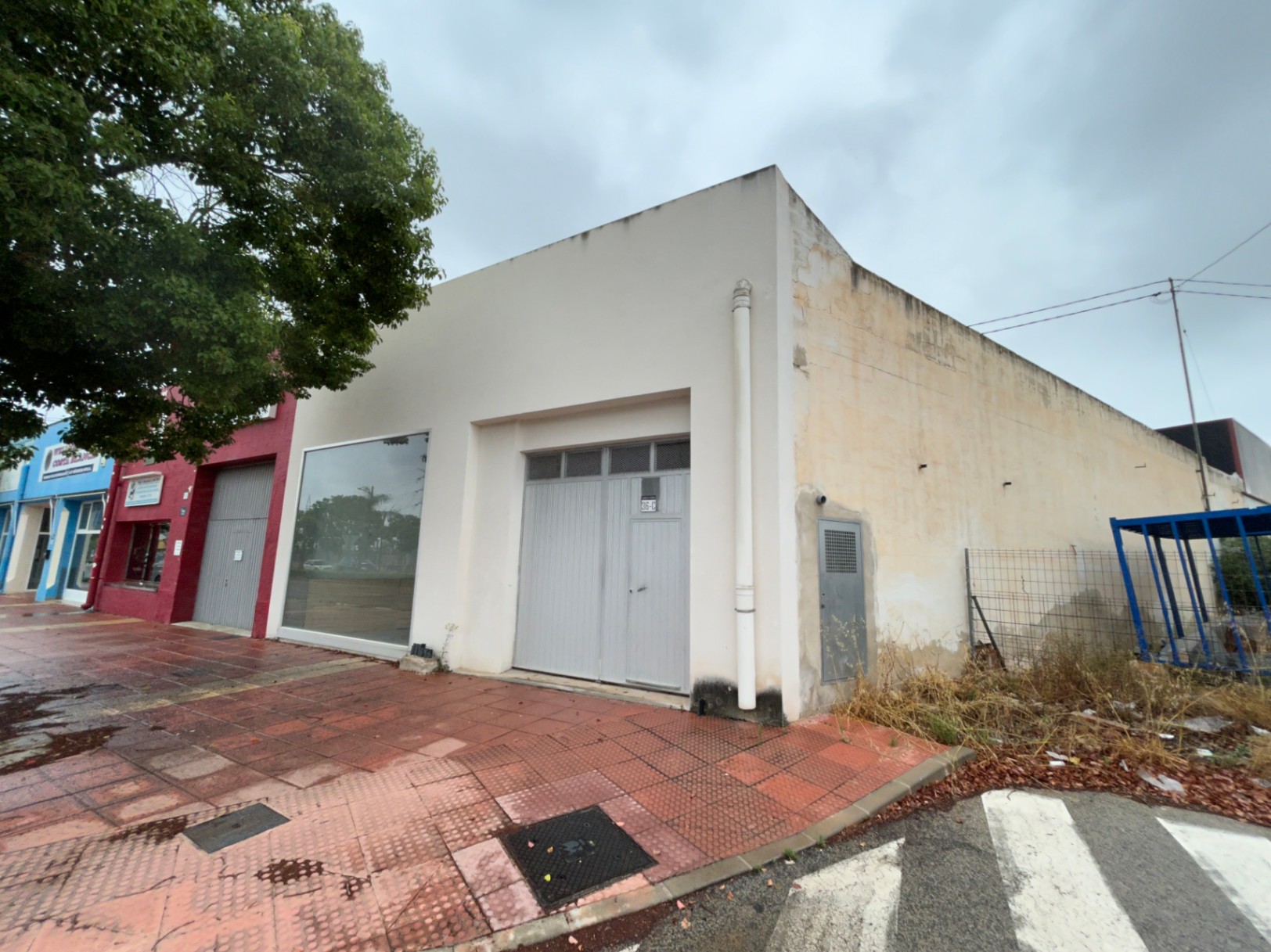 Nave Local comercial en venta en El Verger de 210mts