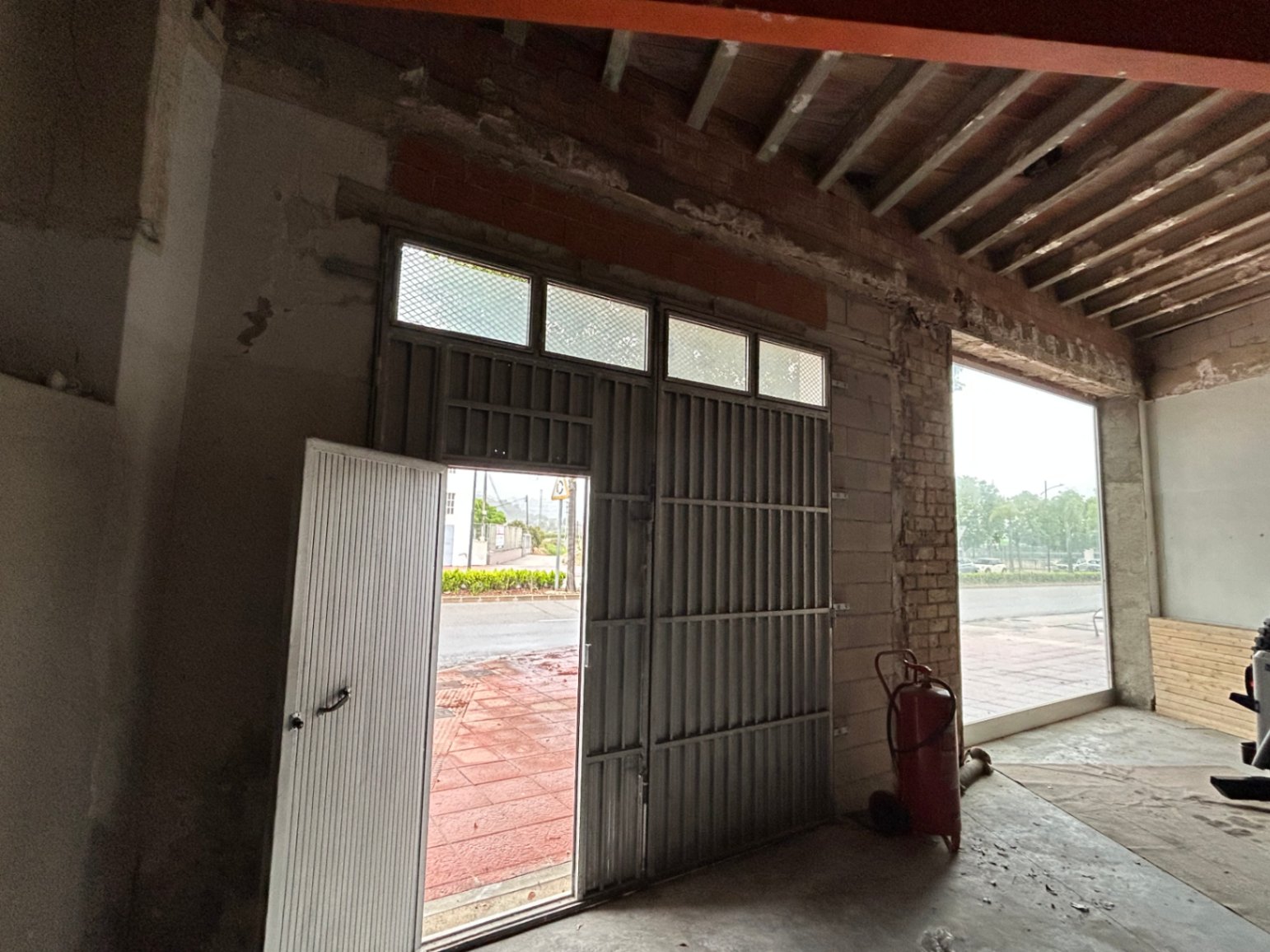 Nave Local comercial en venta en El Verger de 210mts