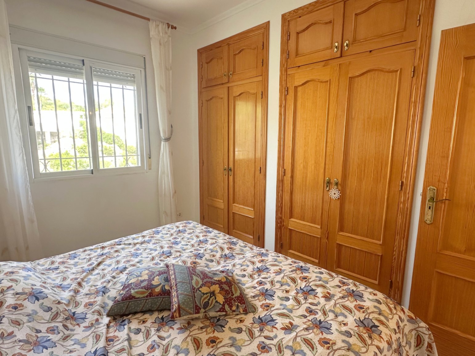 Chalet en Ráfol de Almunia con 3 dormitorios 