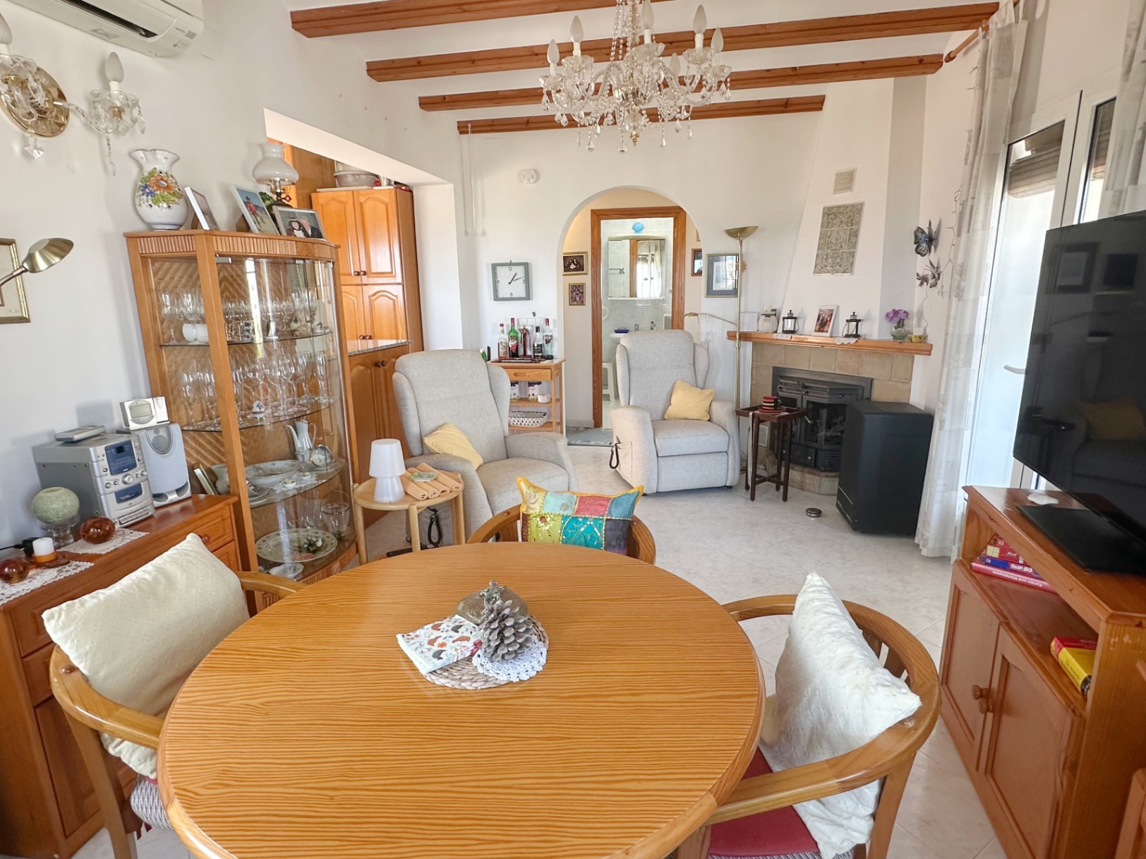 Chalet en Ráfol de Almunia con 3 dormitorios 