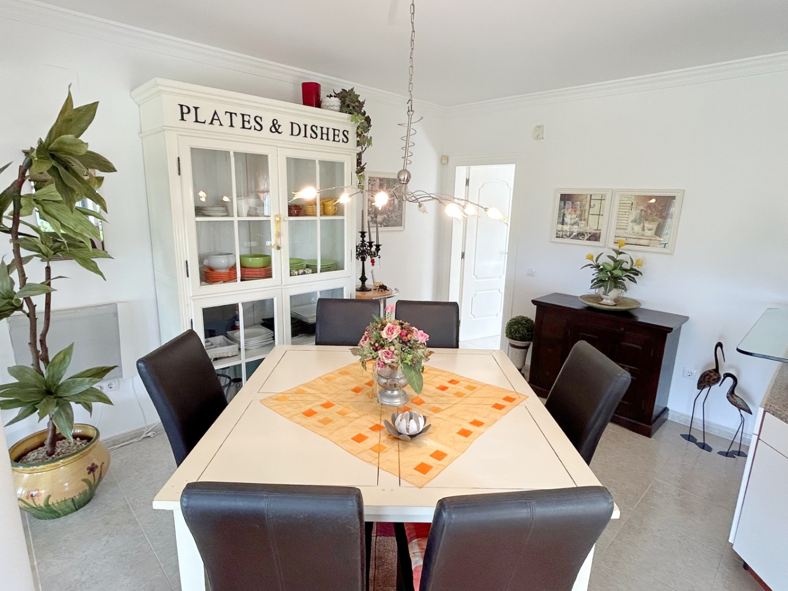 Chalet independiente con apartamento separado en Orba