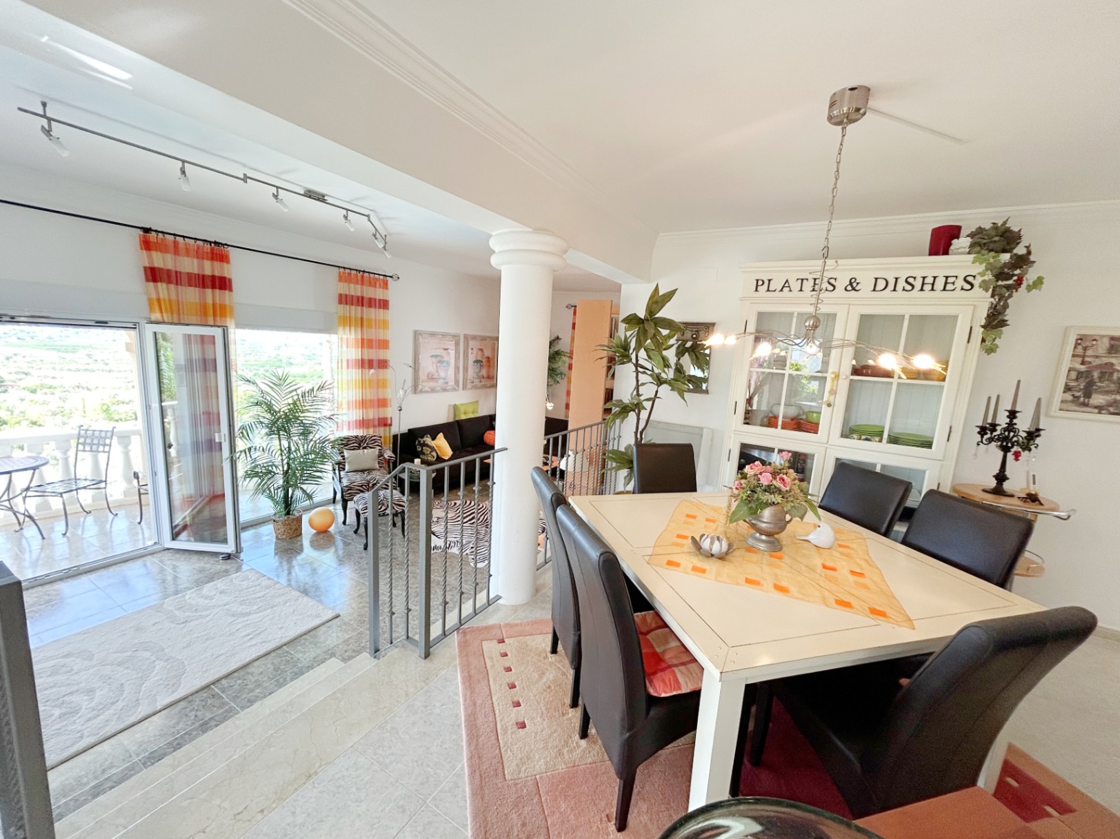 Chalet independiente con apartamento separado en Orba