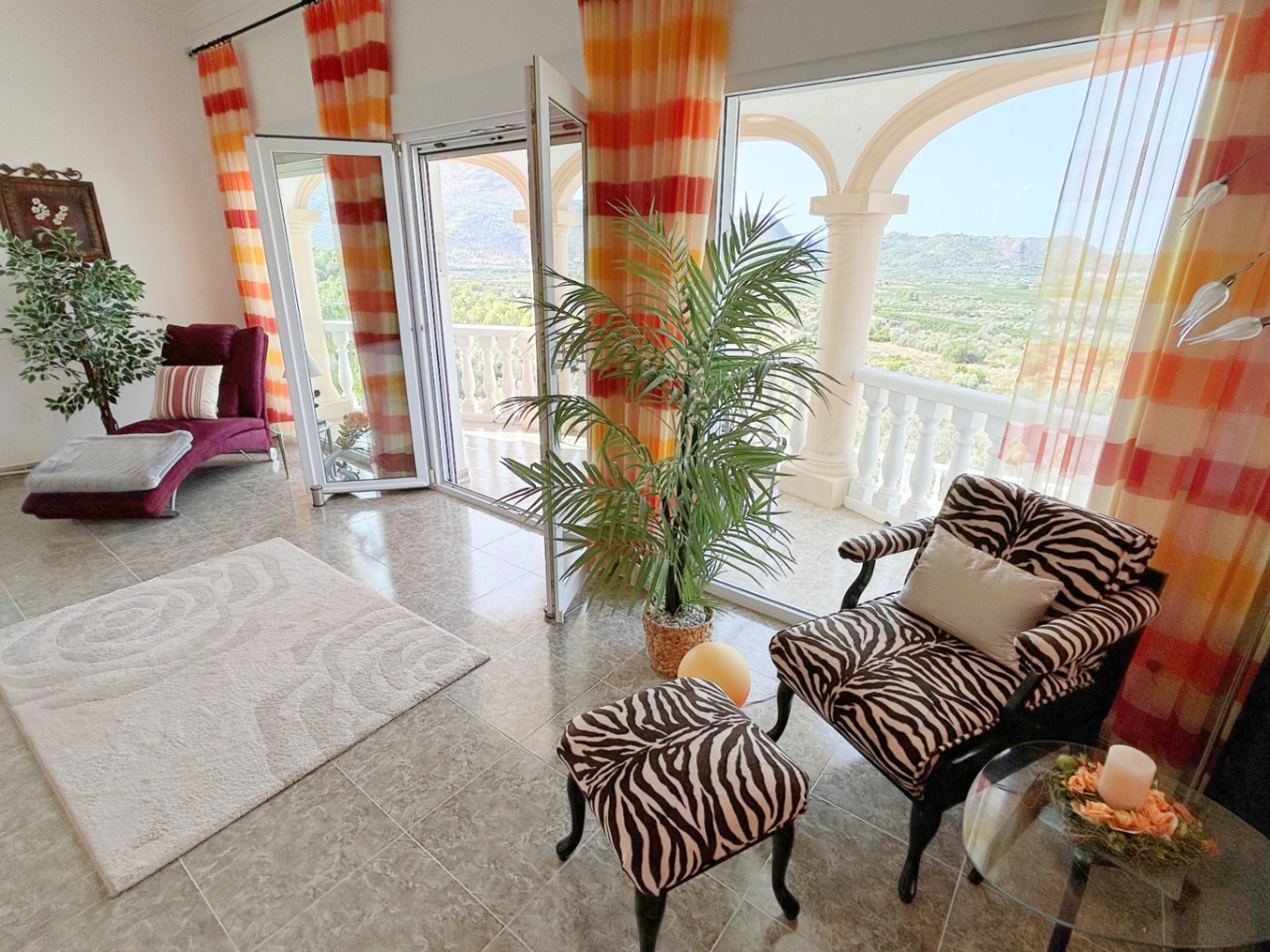 Chalet independiente con apartamento separado en Orba