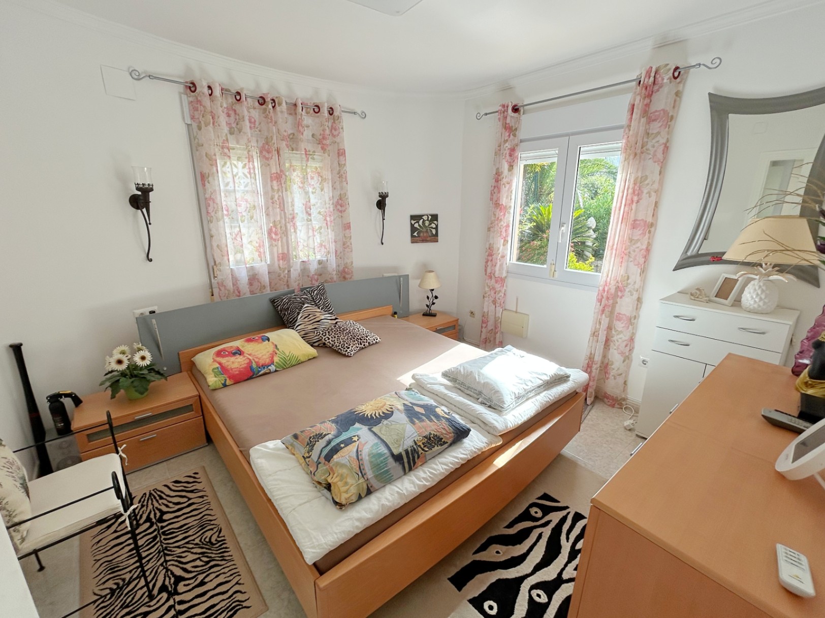 Chalet independiente con apartamento separado en Orba