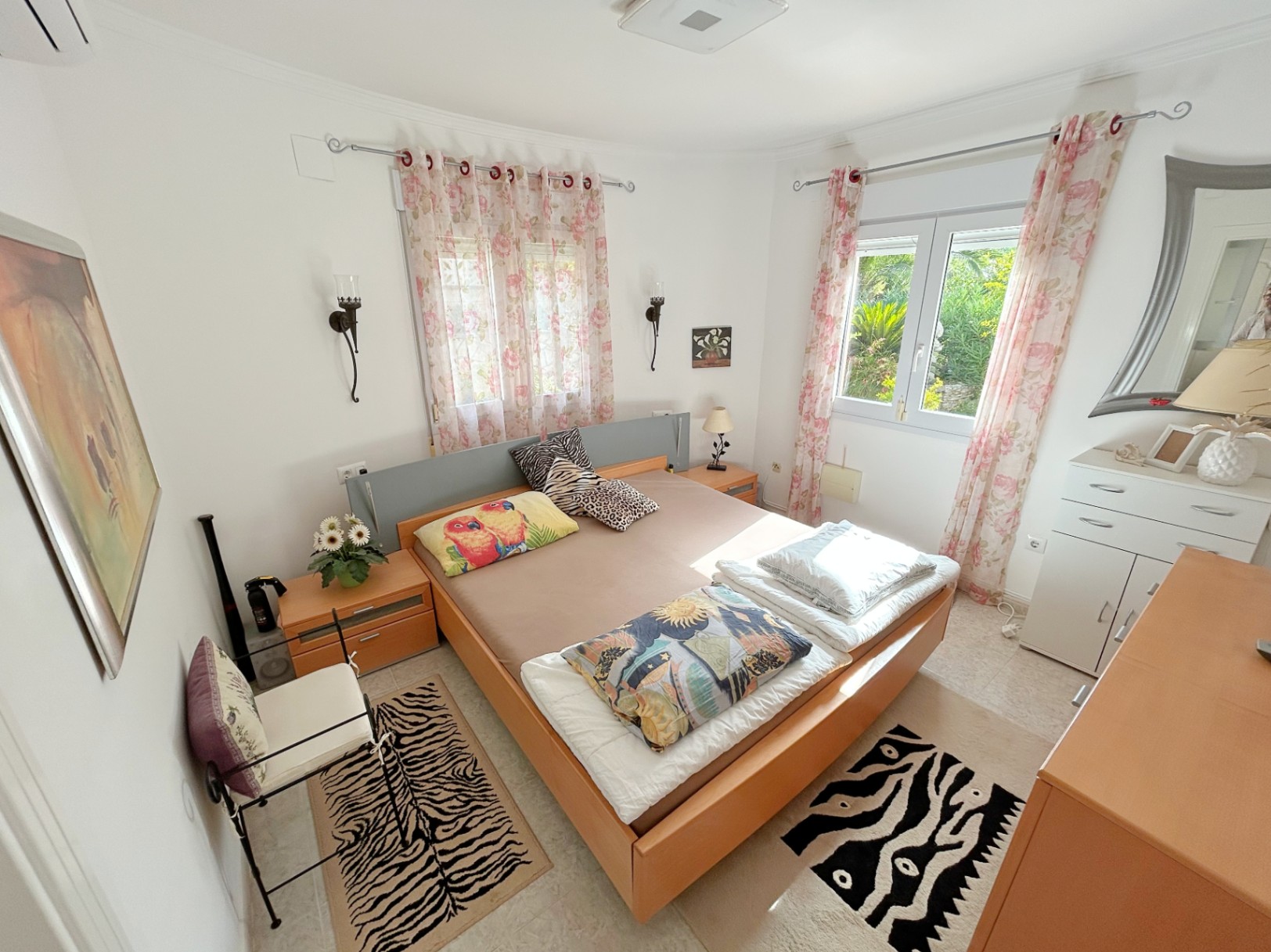 Chalet independiente con apartamento separado en Orba