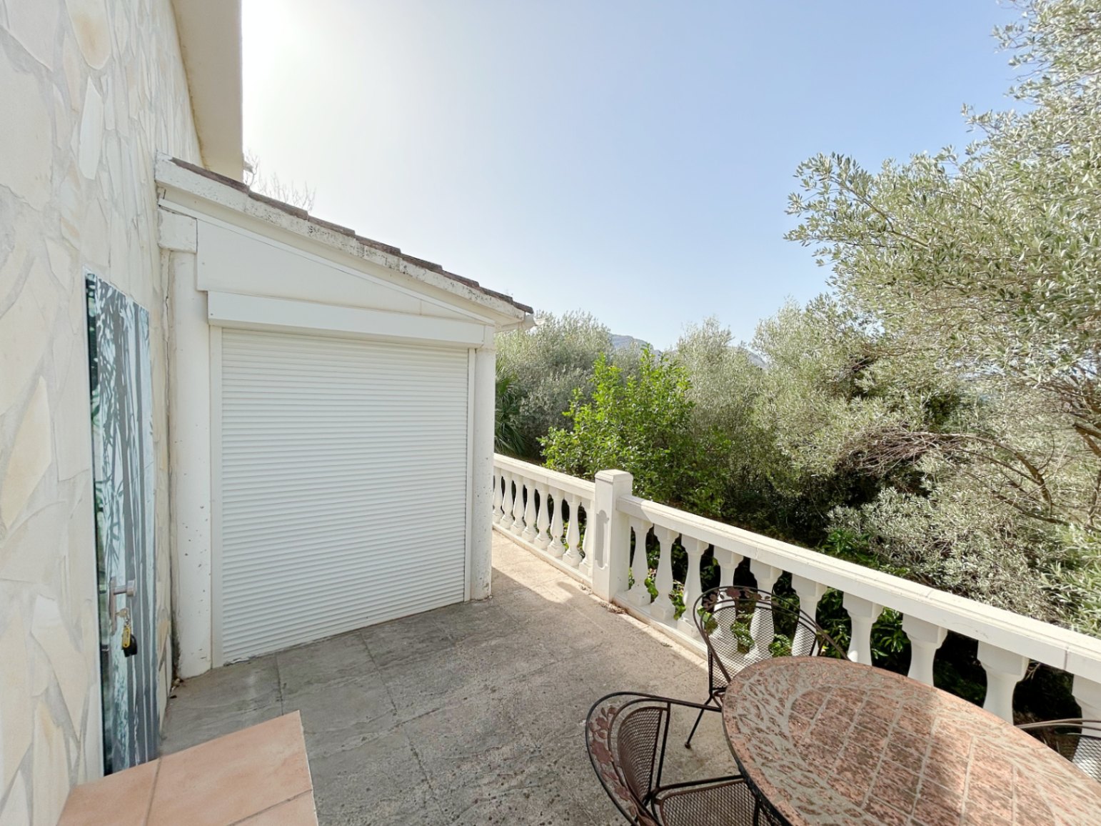 Chalet independiente con apartamento separado en Orba