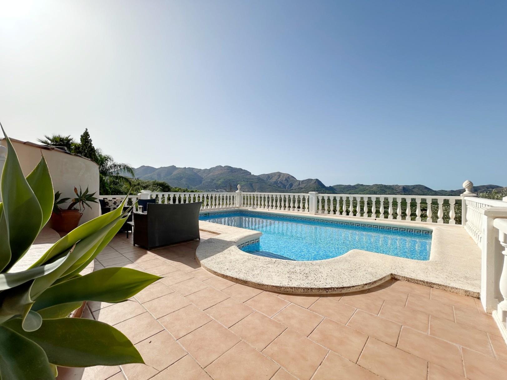 Chalet independiente con apartamento separado en Orba