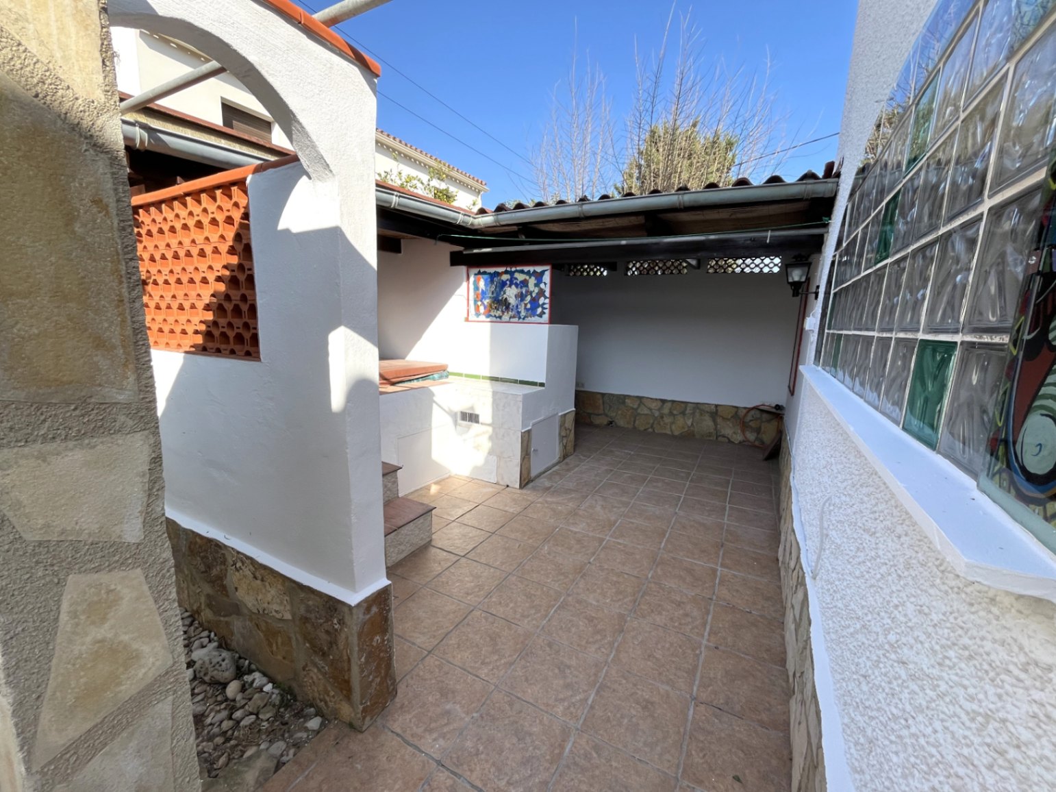 Detached villa with guest room in Els Poblets